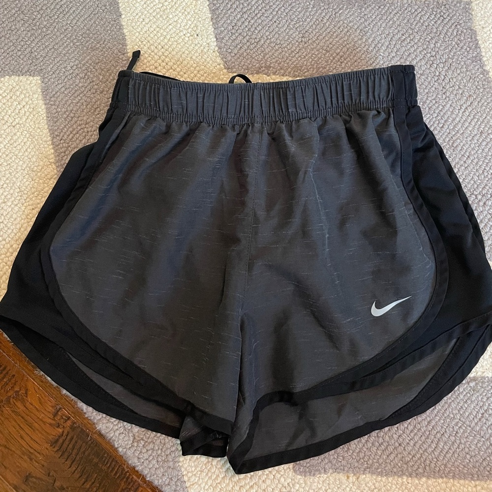 women’s nike shorts!